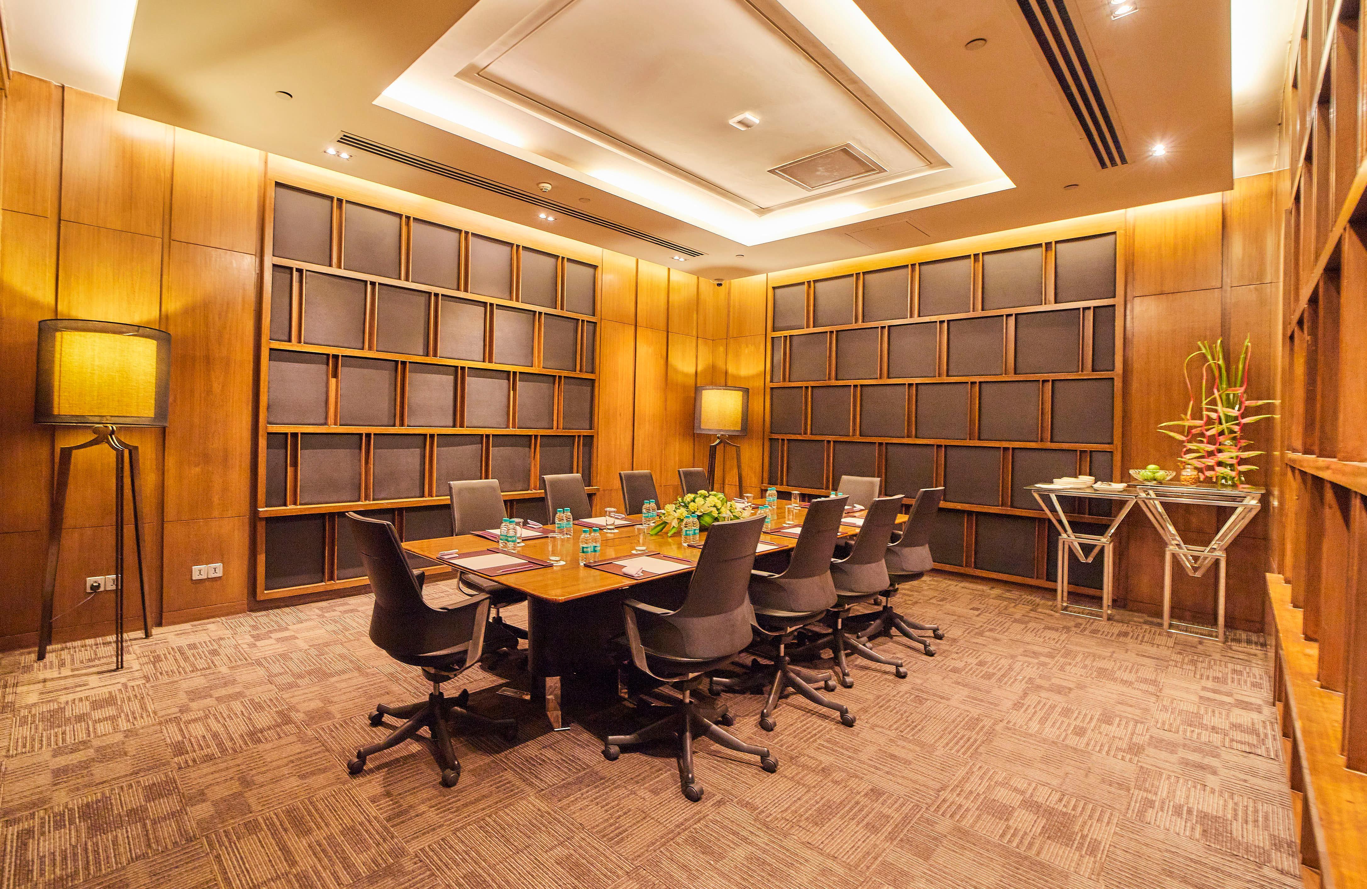 Crowne Plaza New Delhi Rohini By Ihg Hotel Exterior photo