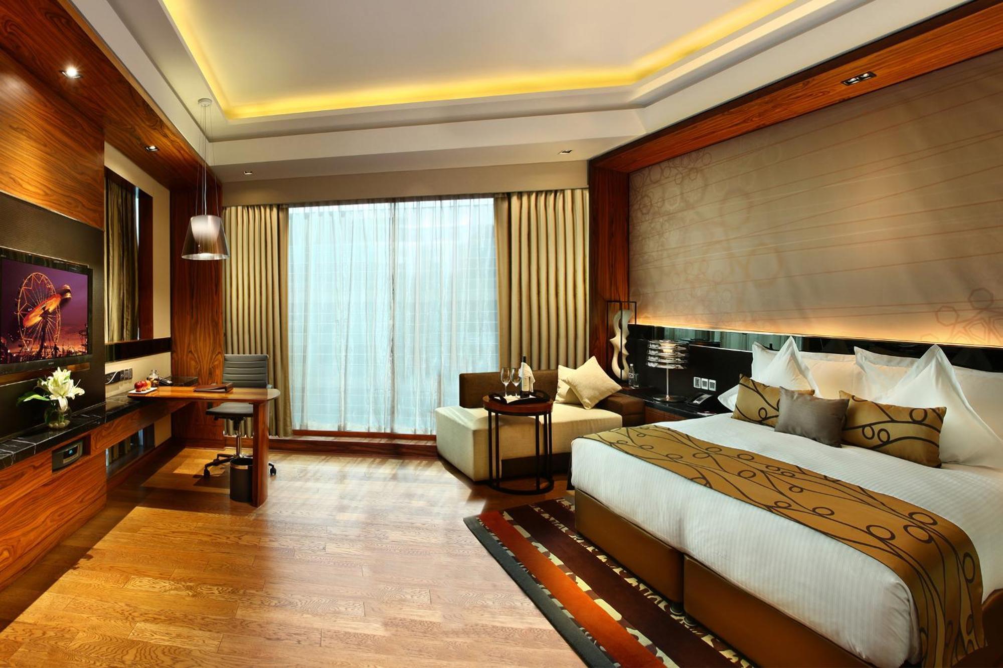Crowne Plaza New Delhi Rohini By Ihg Hotel Exterior photo